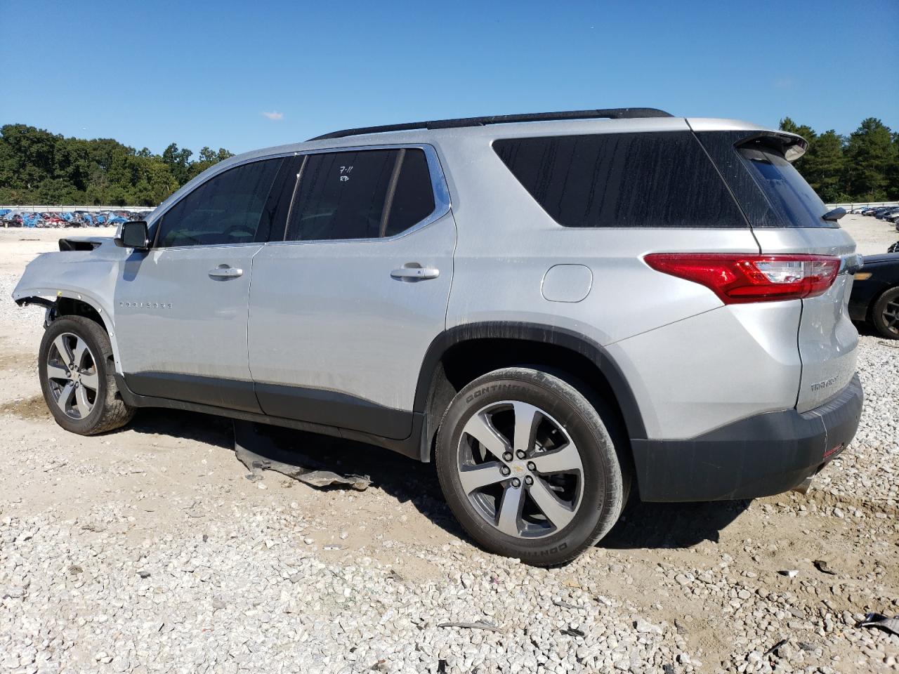 Изображение 2 2019 CHEVROLET TRAVERSE LT 2019 с VIN 1GNERHKW3KJ275961