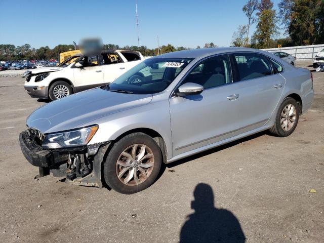 Obraz 1 z 2017 VOLKSWAGEN PASSAT S 2017 z VIN 1VWAT7A37HC018516