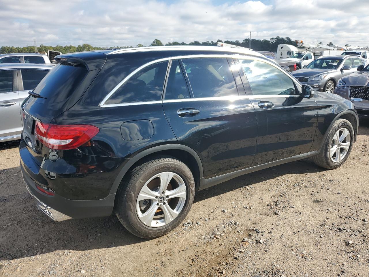 Изображение 3 2018 MERCEDES-BENZ GLC 300 2018 с VIN WDC0G4JB5JV032721