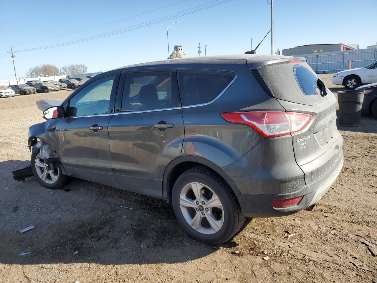 Obraz 2 z 2016 FORD ESCAPE SE 2016 z VIN 1FMCU9GXXGUB82944