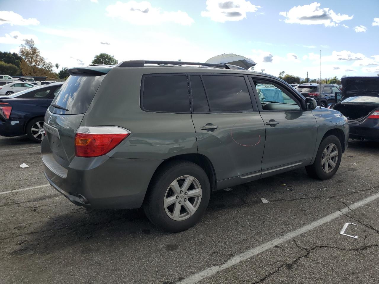 Image 3 of 2010 TOYOTA HIGHLANDER  2010 with VIN 5TDZK3EH0AS019356