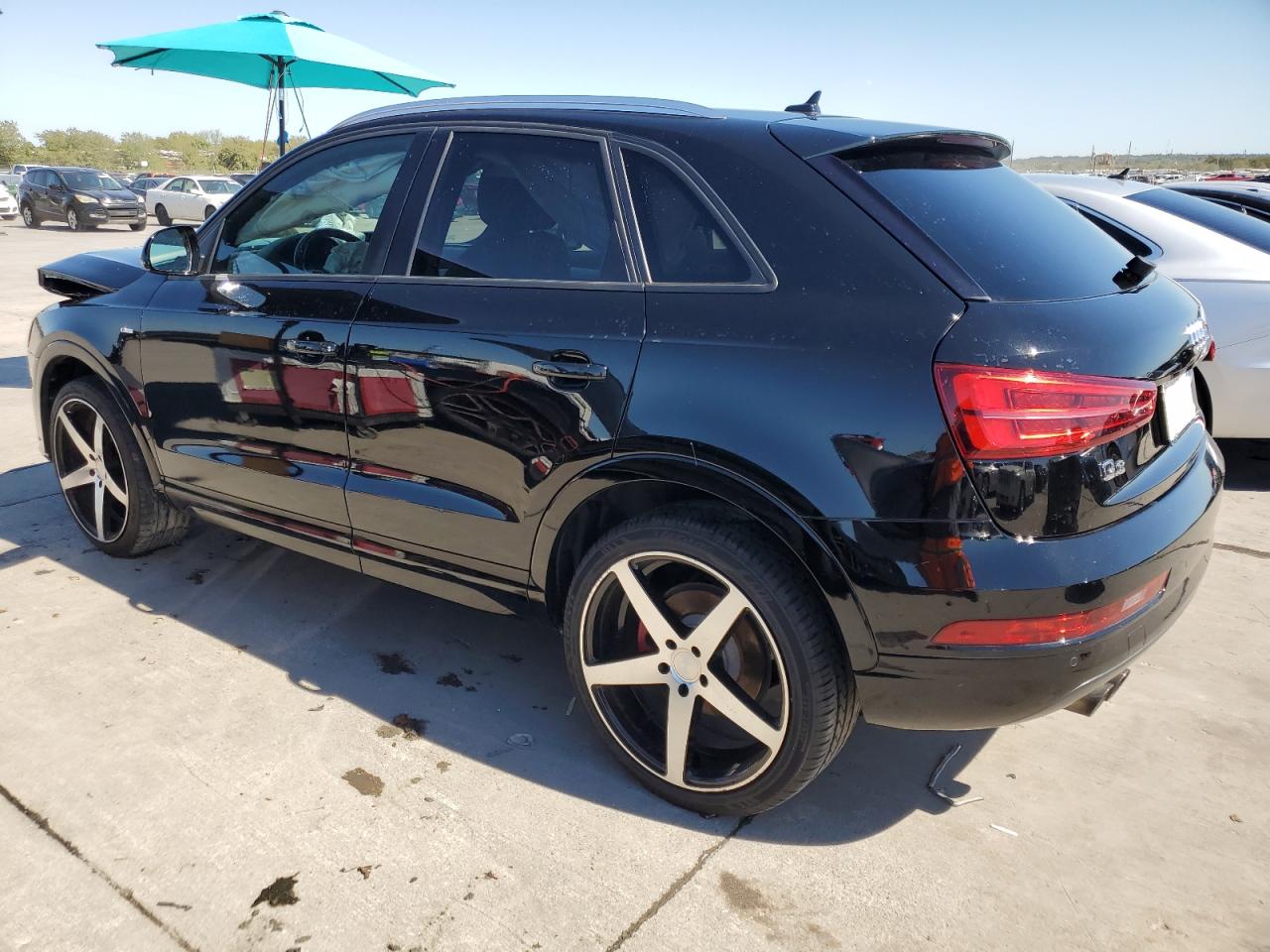 Image 2 of 2018 AUDI Q3 PREMIUM 2018 with VIN WA1BCCFS2JR018050