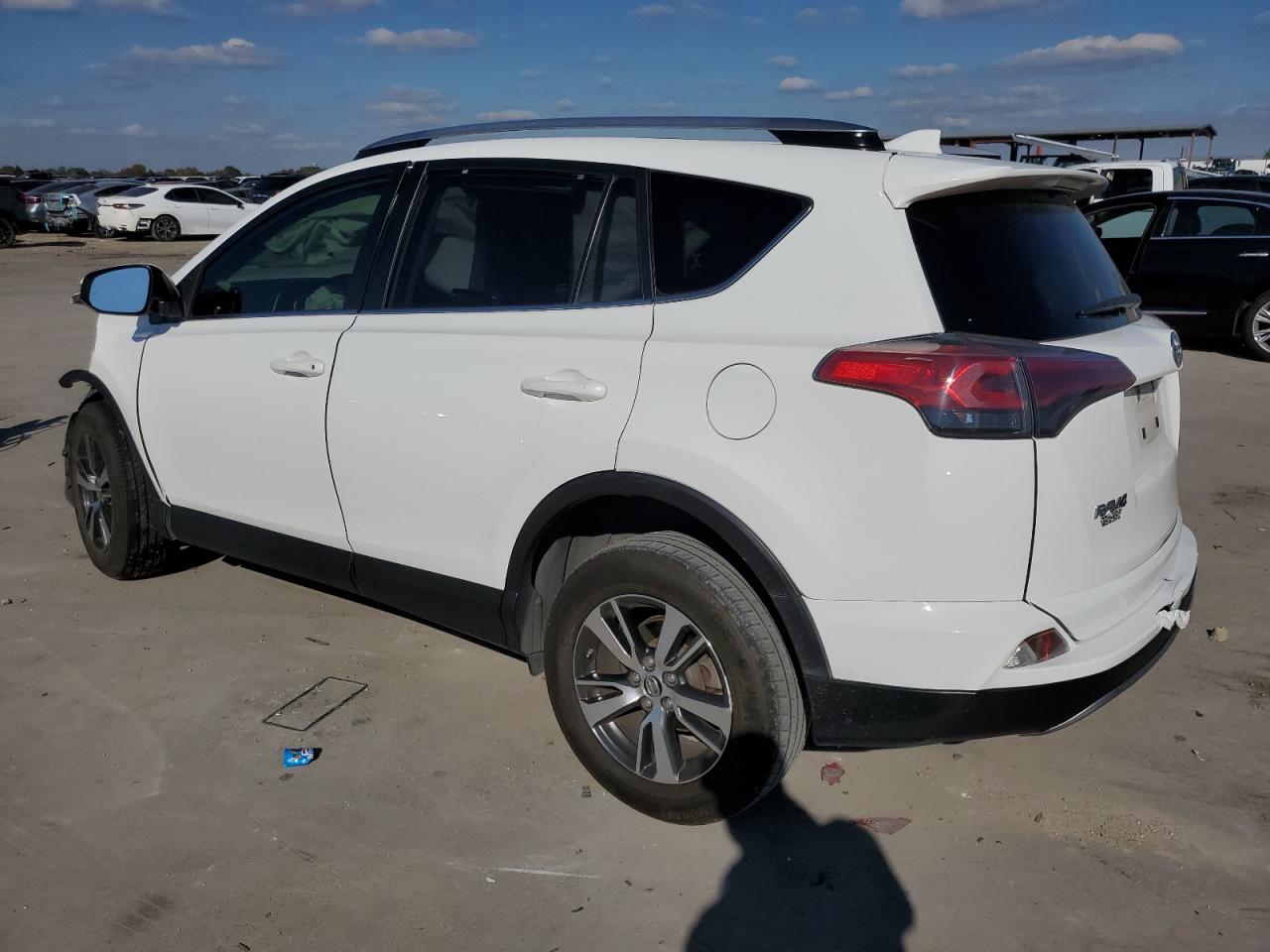 Image 2 of 2018 TOYOTA RAV4 ADVENTURE 2018 with VIN JTMWFREV7JJ745258