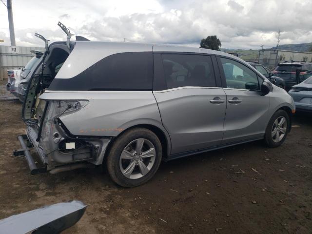 Image 3 of 2018 HONDA ODYSSEY EXL 2018 with VIN 5FNRL6H74JB097628