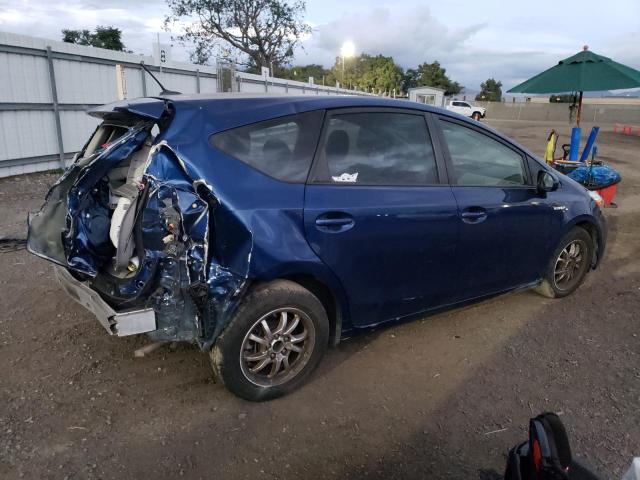 Image 3 of 2015 TOYOTA PRIUS V  2015 with VIN JTDZN3EU7FJ032811