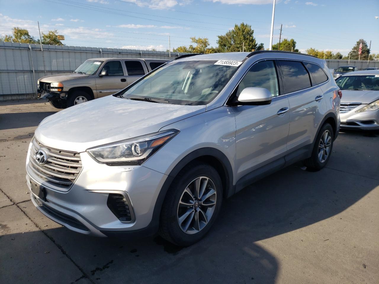 Image 1 of 2017 HYUNDAI SANTA FE SE 2017 with VIN KM8SMDHF5HU239881