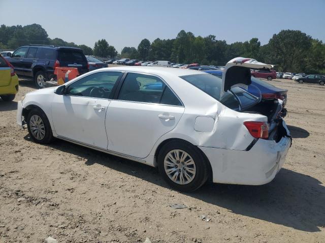 Image 2 of 2014 TOYOTA CAMRY L 2014 with VIN 4T4BF1FK8ER429247