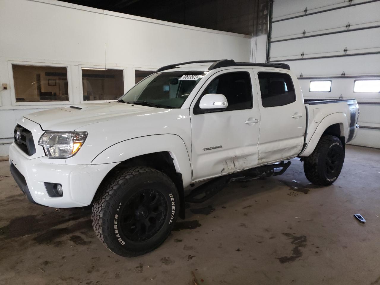 Изображение 1 2012 TOYOTA TACOMA DOUBLE CAB 2012 с VIN 3TMLU4EN5CM102053
