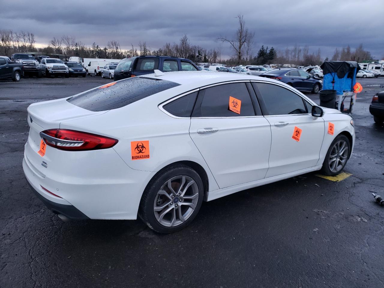 Image 3 of 2019 FORD FUSION SEL 2019 with VIN 3FA6P0CD8KR109013