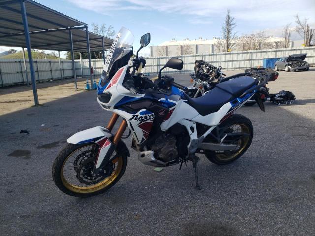 Изображение 2 2022 HONDA CRF1100 D4 2022 с VIN JH2SD1044NK200307