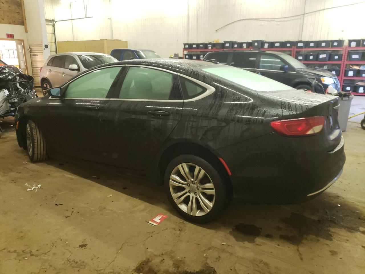 Изображение 2 2015 CHRYSLER 200 LIMITED 2015 с VIN 1C3CCCAB6FN677513
