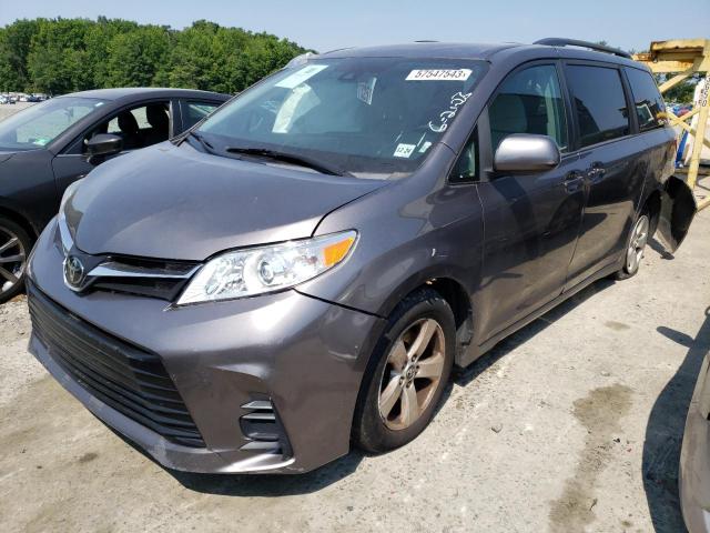 2019 TOYOTA SIENNA LE 2019 image