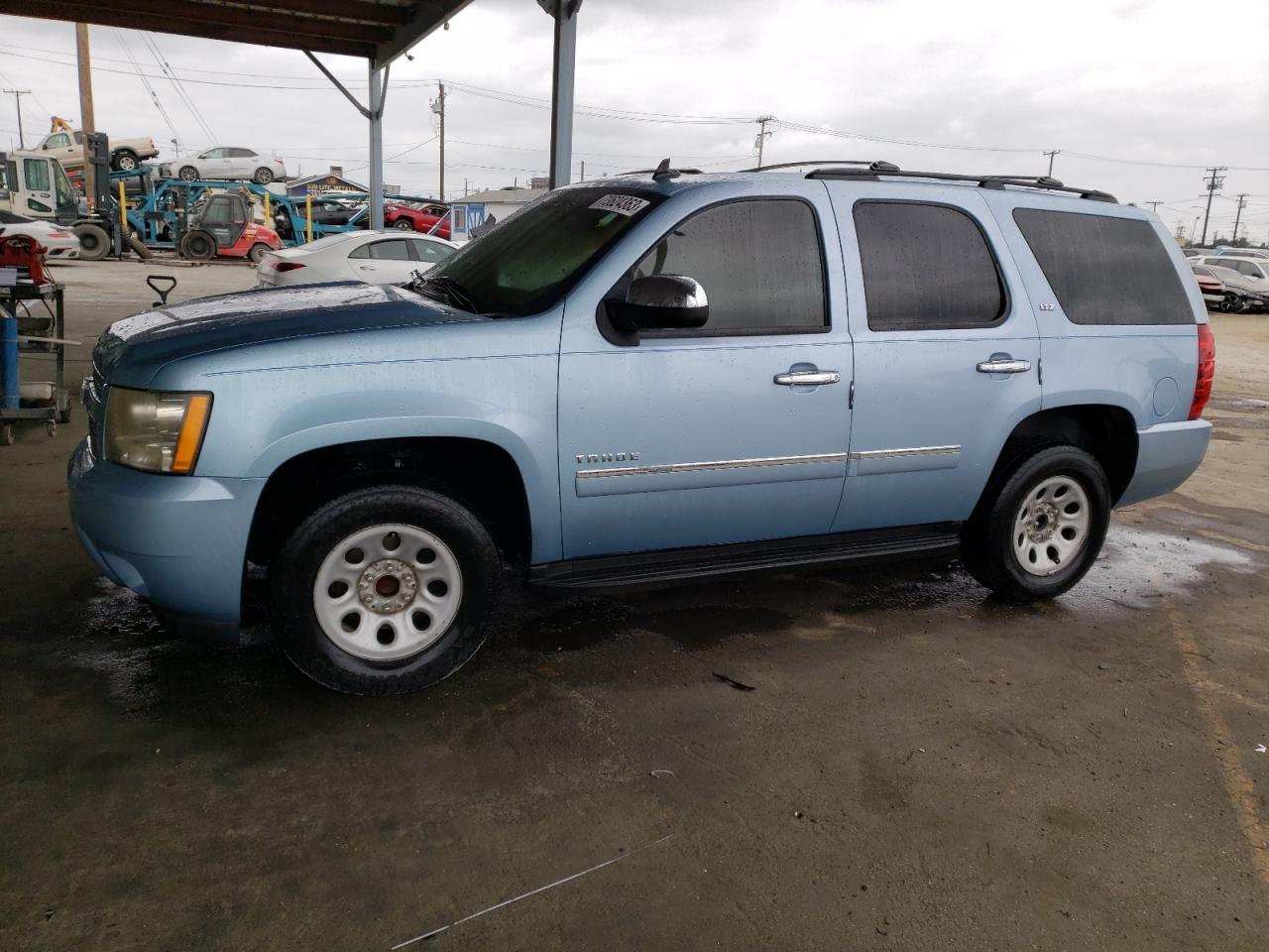 Изображение 2011 CHEVROLET TAHOE C1500 LTZ 2011