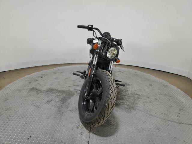 Image 2 of 2023 INDIAN MOTORCYCLE CO. SCOUT BOBBER SIXTY ABS 2023 with VIN 56KMTA119P3195024