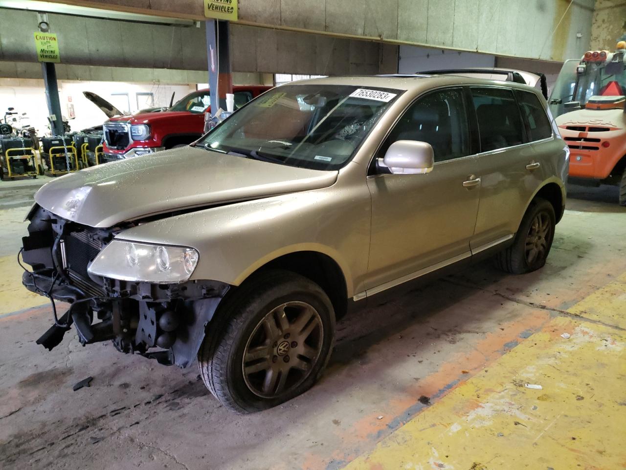 Image 1 of 2004 VOLKSWAGEN TOUAREG 4.2 2004 with VIN WVGCM77L24D043419