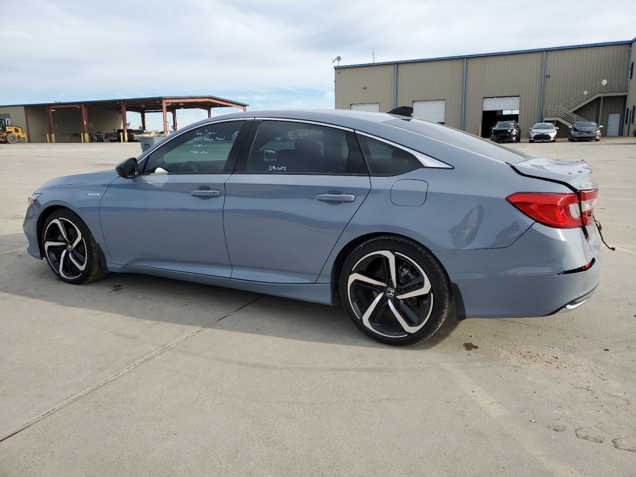 Изображение 2 2022 HONDA ACCORD HYBRID SPORT 2022 с VIN 1HGCV3F2XNA030697