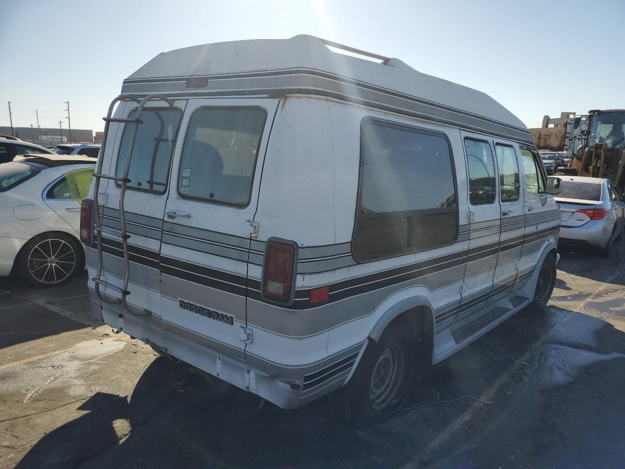 Obraz 3 z 1989 DODGE RAM VAN B250 1989 z VIN 2B7HB21Y5KK351372