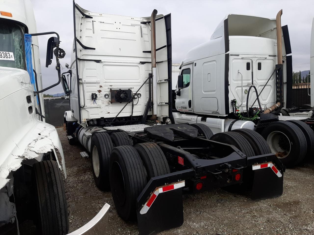 Obraz 3 z 2016 VOLVO VN VNL 2016 z VIN 4V4NC9EH0GN947038