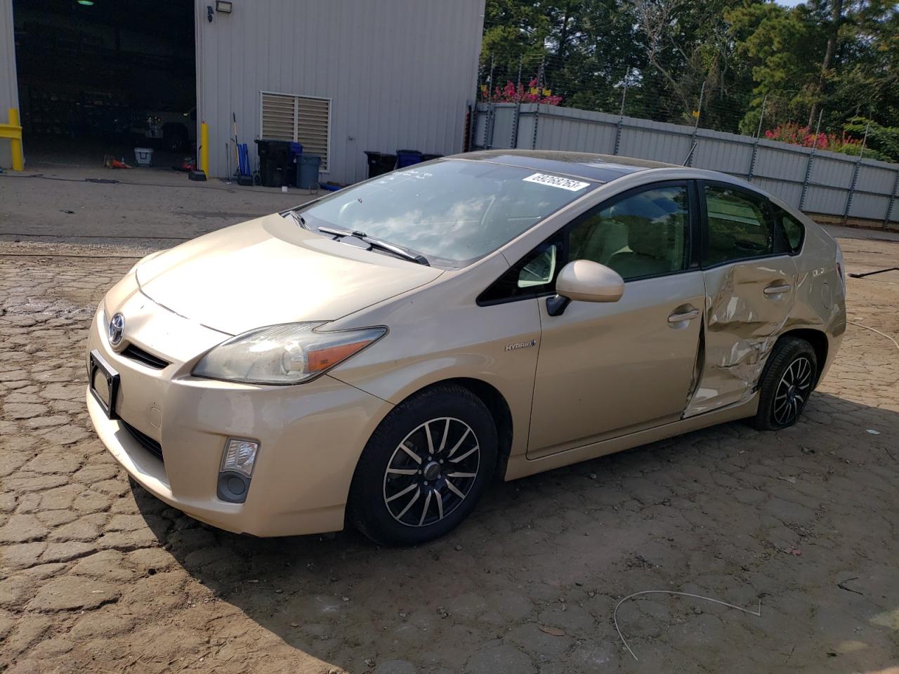 Image 1 of 2011 TOYOTA PRIUS  2011 with VIN JTDKN3DU4B1389442