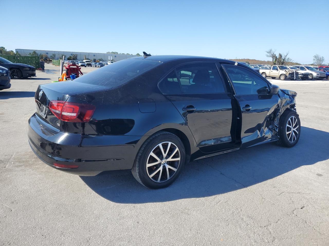 Image 3 of 2016 VOLKSWAGEN JETTA SE 2016 with VIN 3VWD67AJ7GM236200
