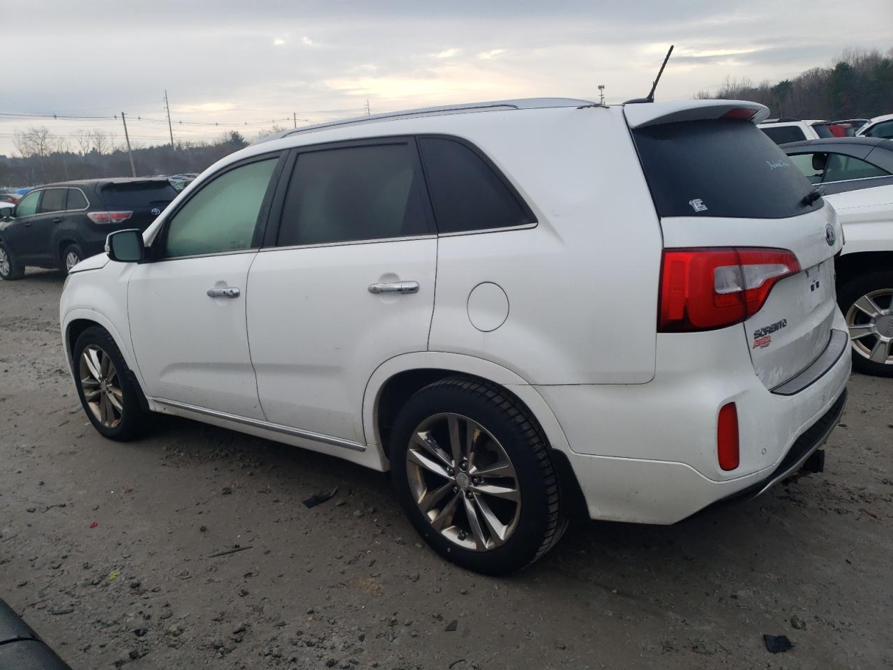 Obraz 2 z 2014 KIA SORENTO SX 2014 z VIN 5XYKW4A72EG513813