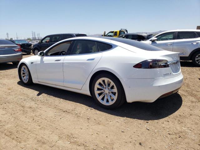 Изображение 2 2016 TESLA MODEL S  2016 с VIN 5YJSA1E23GF143963