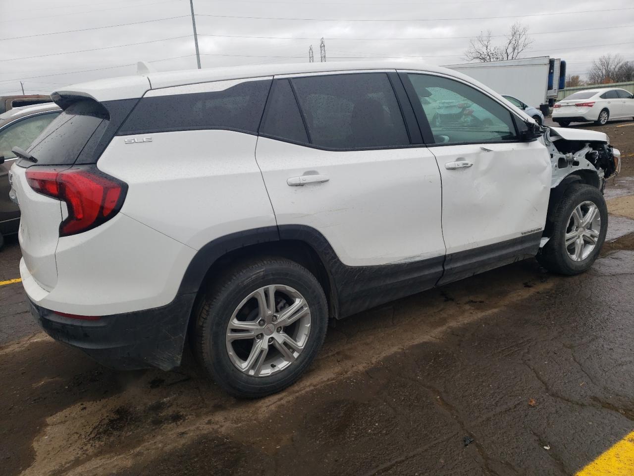 Image 3 of 2019 GMC TERRAIN SLE 2019 with VIN 3GKALMEV8KL129220