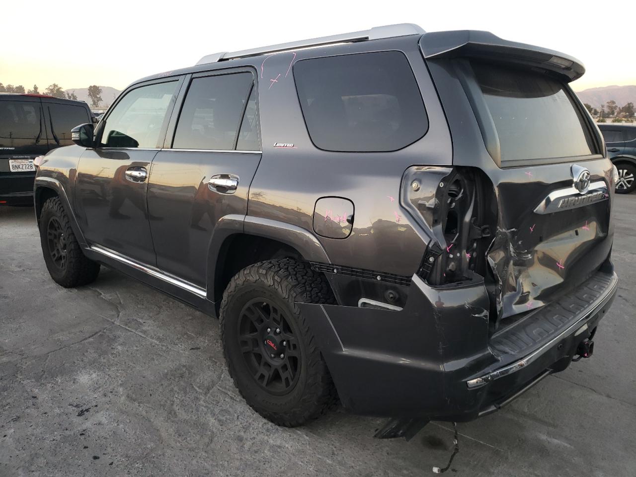 Image 2 of 2016 TOYOTA 4RUNNER SR5/SR5 PREMIUM 2016 with VIN JTEBU5JR1G5388128