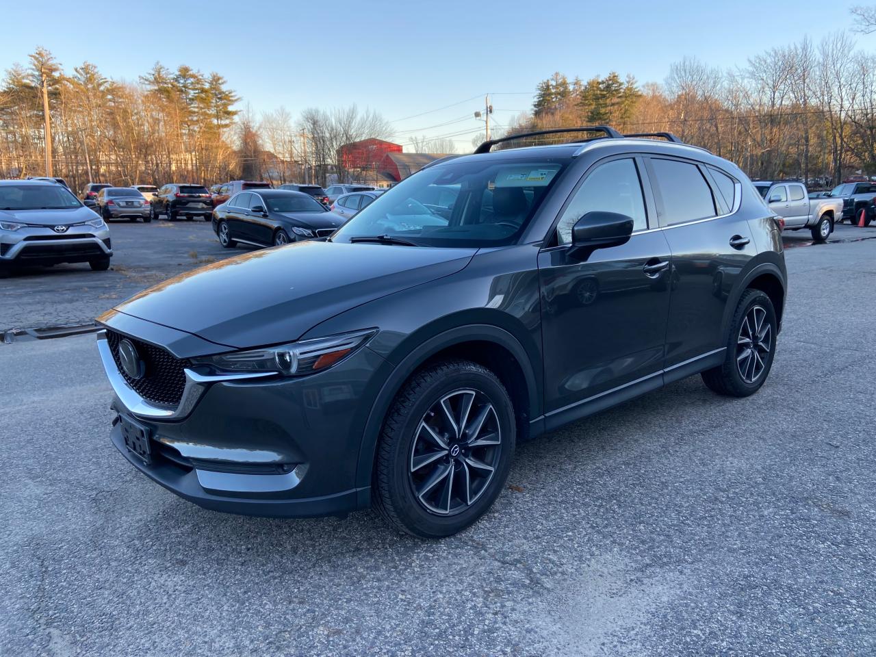 Image 2 of 2018 MAZDA CX-5 GRAND TOURING 2018 with VIN JM3KFBDM9J0302718