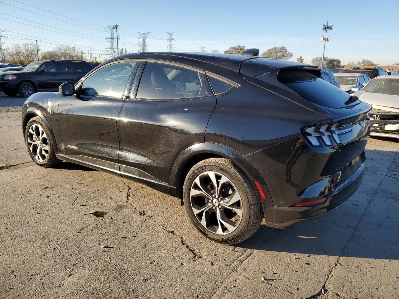 Image 2 of 2021 FORD MUSTANG MACH-E PREMIUM 2021 with VIN 3FMTK3SUXMMA03639