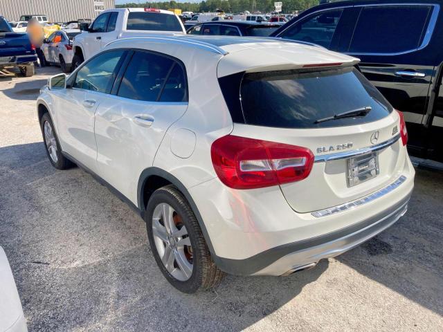 Obraz 3 z 2015 MERCEDES-BENZ GLA 250 2015 z VIN WDCTG4EB0FJ141321