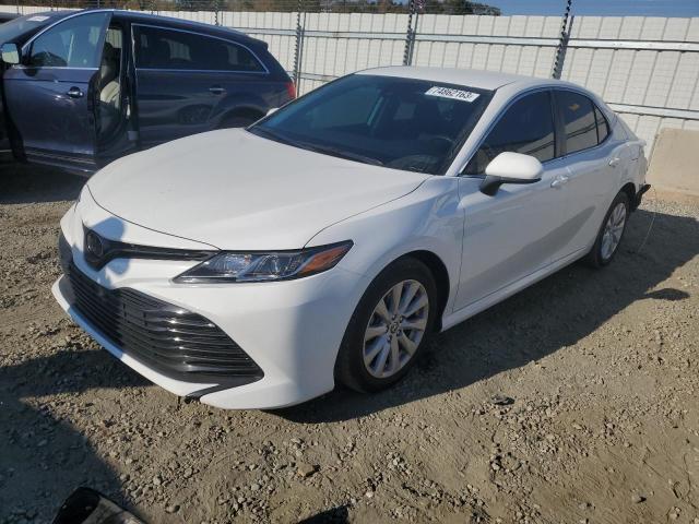 Obraz 1 z 2020 TOYOTA CAMRY LE 2020 z VIN 4T1C11AKXLU989823