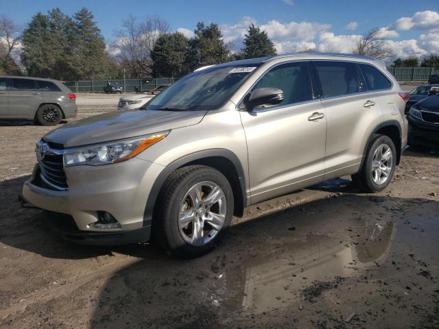 Image 1 of 2015 TOYOTA HIGHLANDER LIMITED 2015 with VIN 5TDDKRFH3FS078811