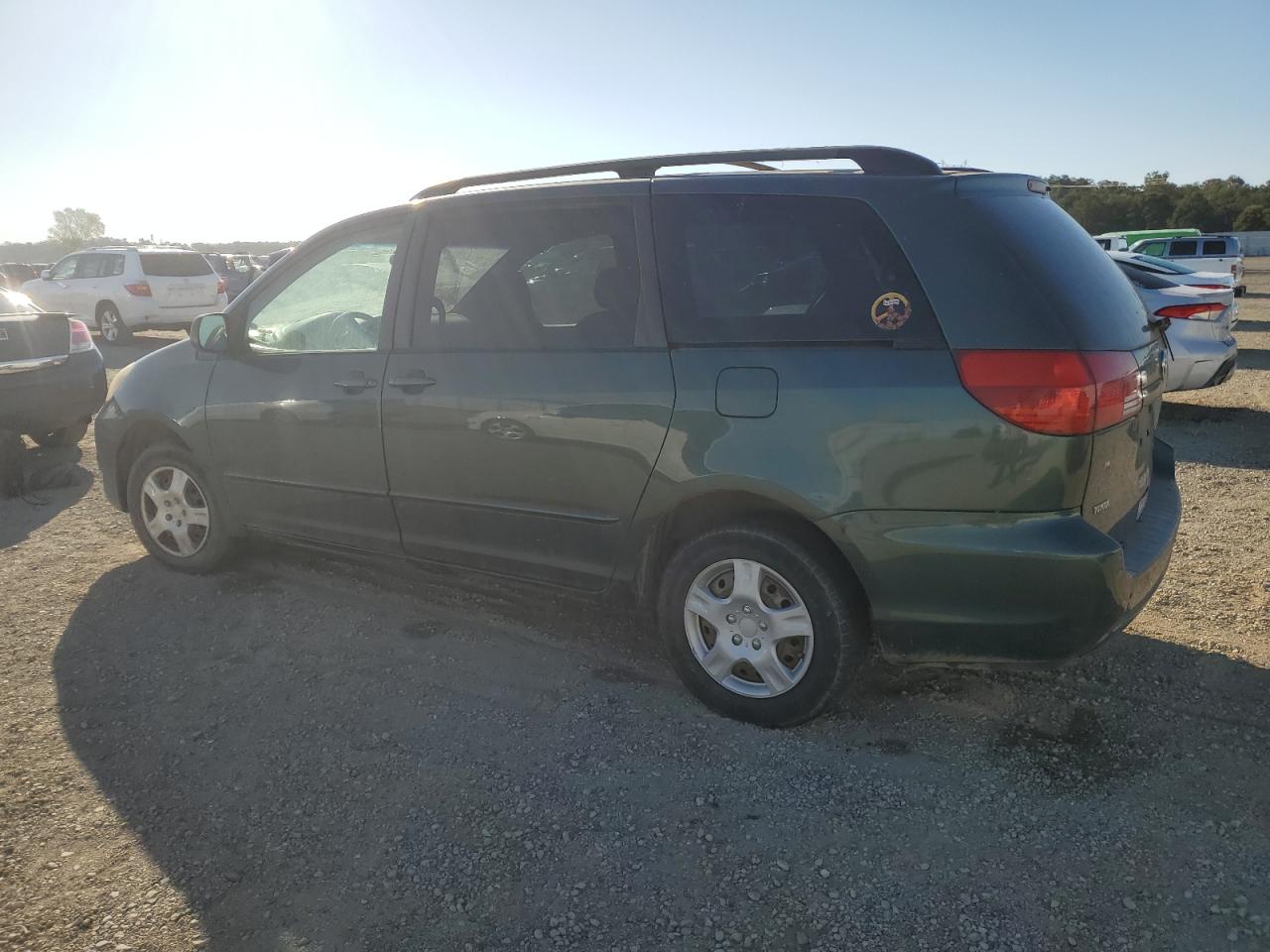Obraz 2 z 2005 TOYOTA SIENNA CE 2005 z VIN 5TDZA23C45S321260