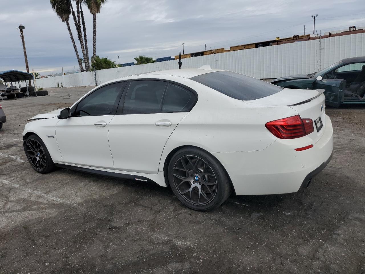Изображение 2 2015 BMW 535 I 2015 с VIN WBA5B1C51FG126104