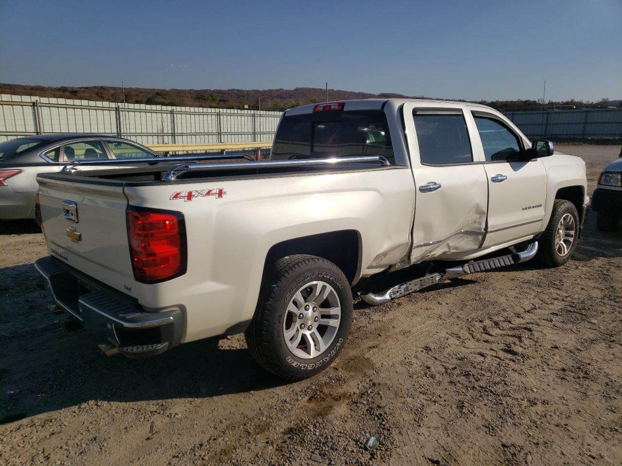 Obraz 3 z 2014 CHEVROLET SILVERADO K1500 LTZ 2014 z VIN 3GCUKSEC8EG446510