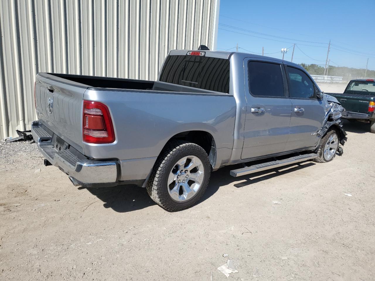 Изображение 3 2019 RAM 1500 BIG HORN/LONE STAR 2019 с VIN 1C6RREFT8KN769323