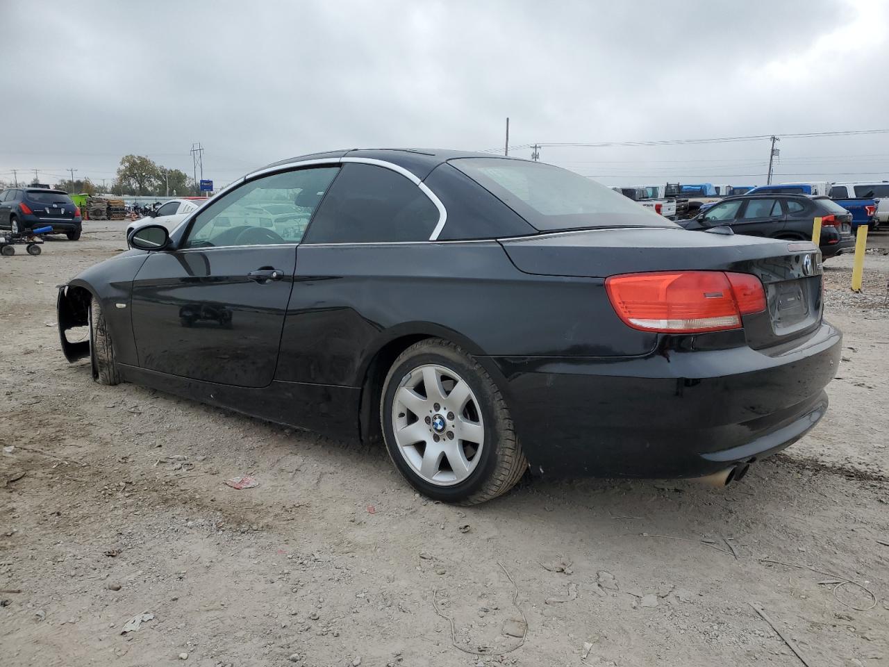 Obraz 2 z 2009 BMW 328 I 2009 z VIN WBAWL13549PX24578
