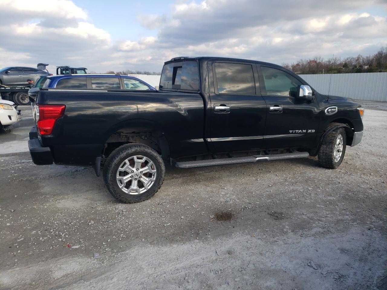 Obraz 3 z 2016 NISSAN TITAN XD SL 2016 z VIN 1N6BA1F20GN511870