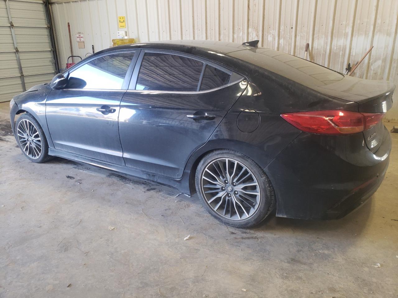 Image 2 of 2017 HYUNDAI ELANTRA SPORT 2017 with VIN KMHD04LB1HU332499