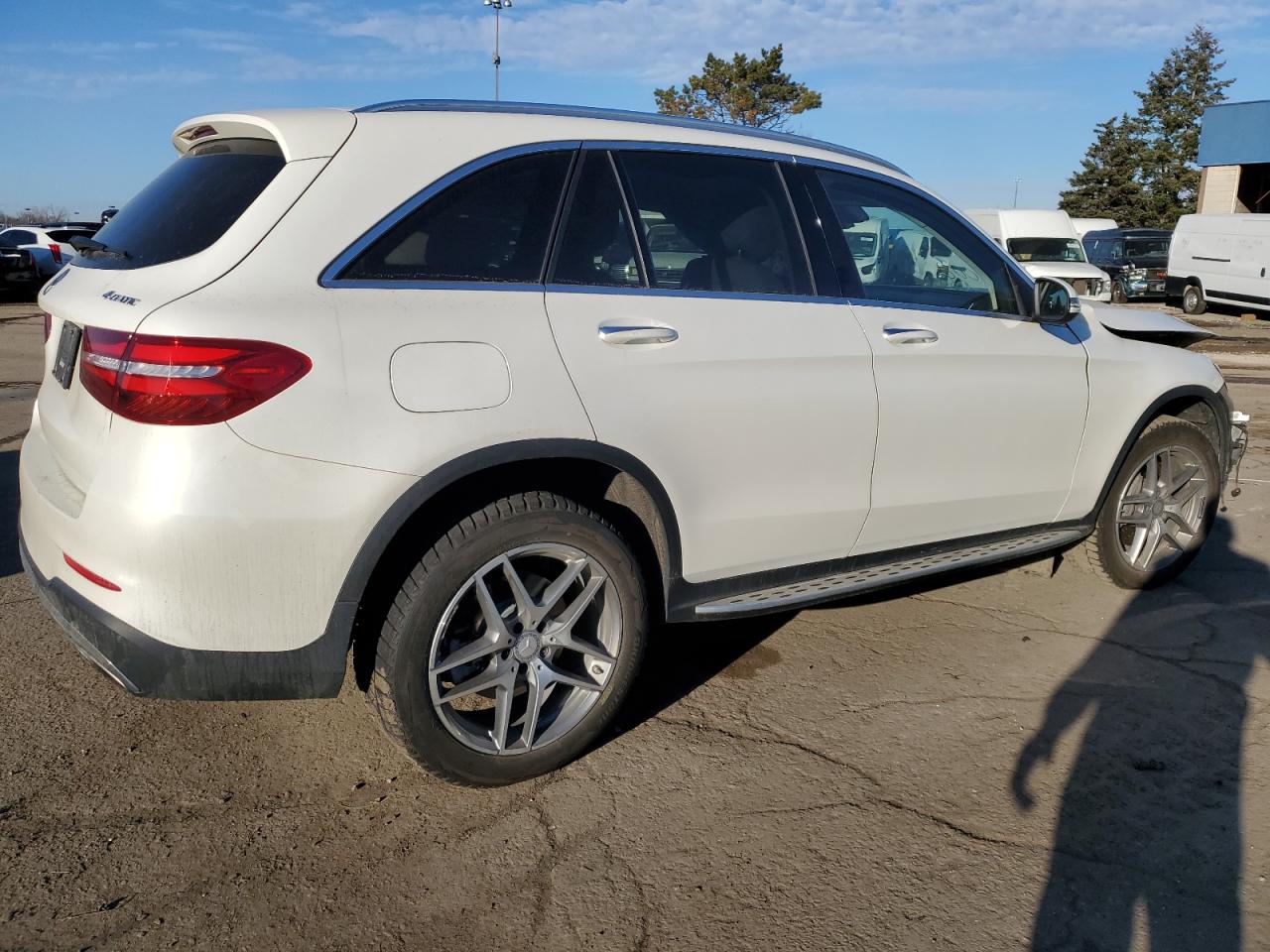 Obraz 3 z 2016 MERCEDES-BENZ GLC 300 4MATIC 2016 z VIN WDC0G4KB3GF078484