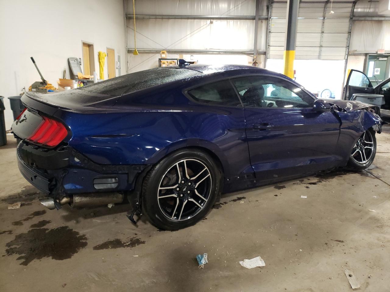 Image 3 of Ford Mustang 2020 with VIN 1FA6P8TH2L5169326