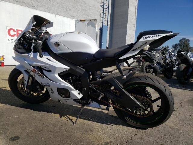 Изображение 3 2019 YAMAHA YZFR6 C 2019 с VIN JYARJ28Y0KA002351
