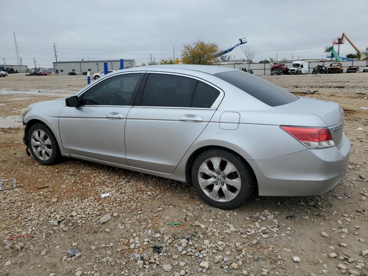 Изображение 2 2009 HONDA ACCORD EX 2009 с VIN 1HGCP26799A105136