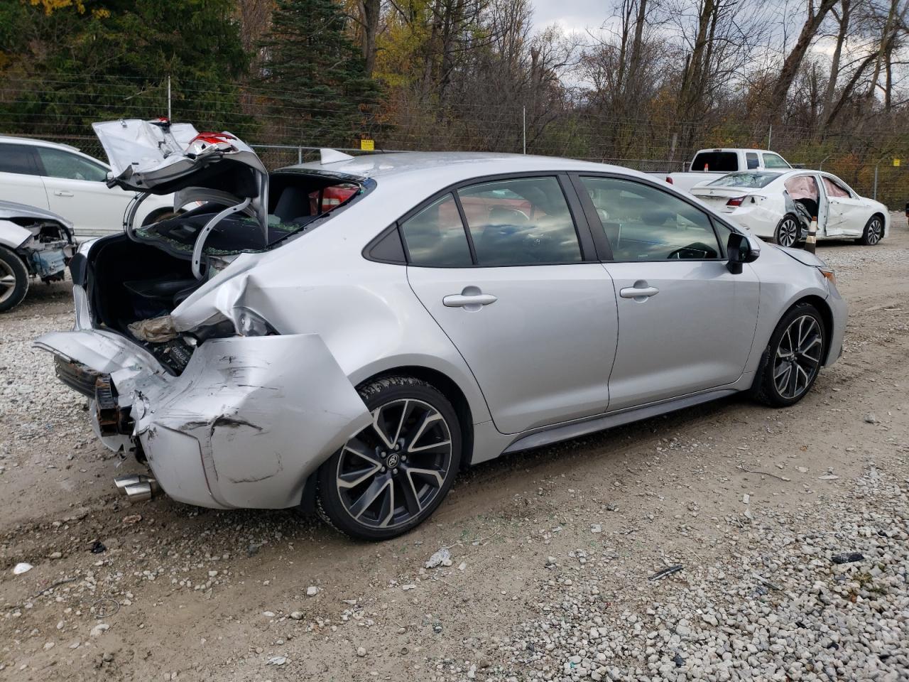 Image 3 of 2020 TOYOTA COROLLA SE 2020 with VIN JTDS4RCE3LJ014434