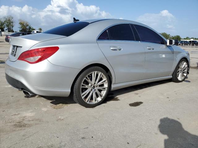 Obraz 3 z 2014 MERCEDES-BENZ CLA 250 2014 z VIN WDDSJ4EB2EN123807