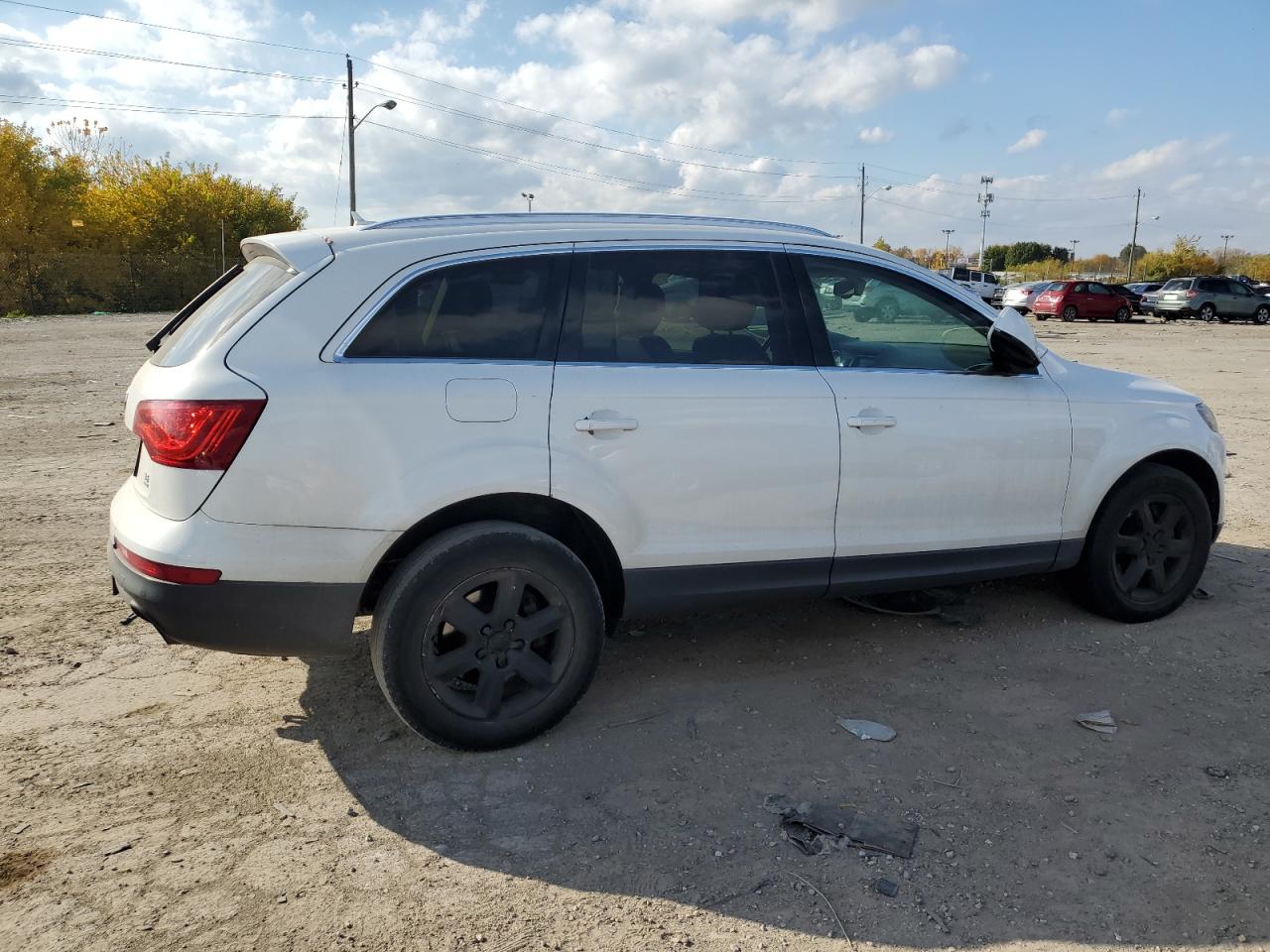 Image 3 of 2010 AUDI Q7 PREMIUM PLUS 2010 with VIN WA1LYAFE8AD005059