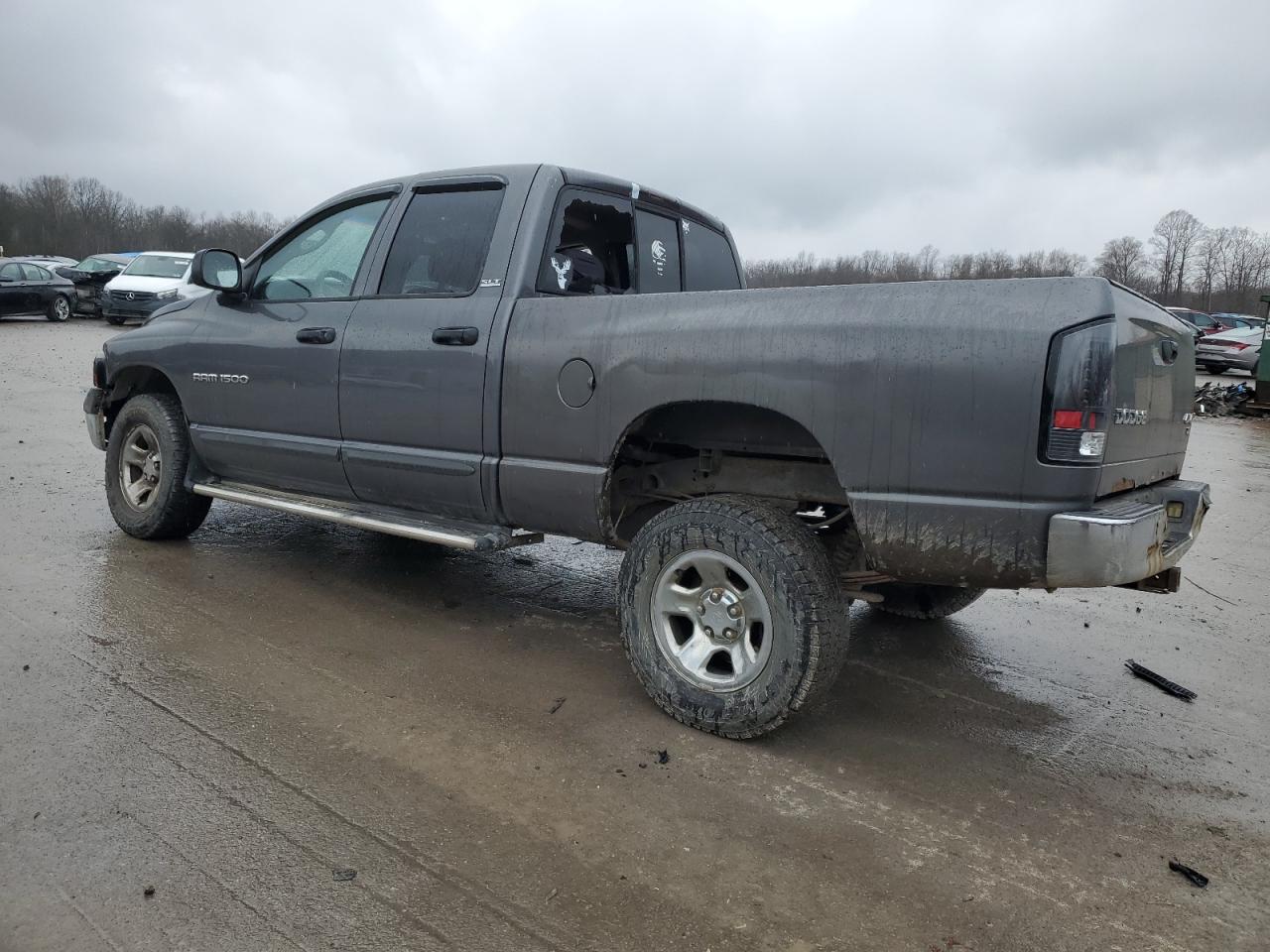 Image 2 of 2002 DODGE RAM 1500  2002 with VIN 1D7HU18Z02S585854