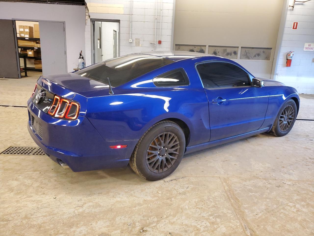 Изображение 3 2014 FORD MUSTANG  2014 с VIN 1ZVBP8AM9E5325726