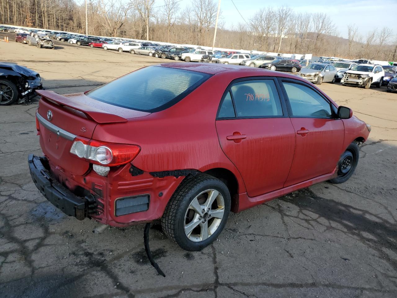 Image 3 of 2011 TOYOTA COROLLA BASE 2011 with VIN 2T1BU4EE7BC638408